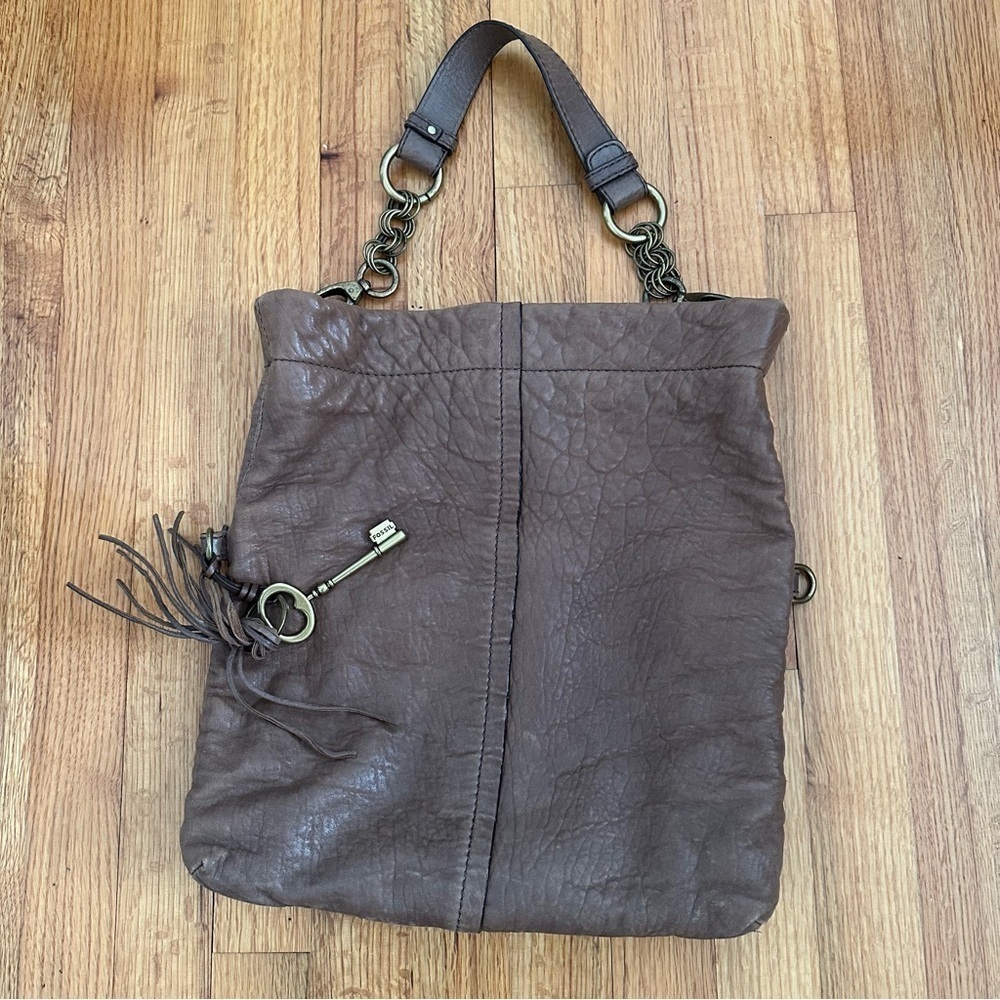 Fossil Brown Pebbled Leather Key +